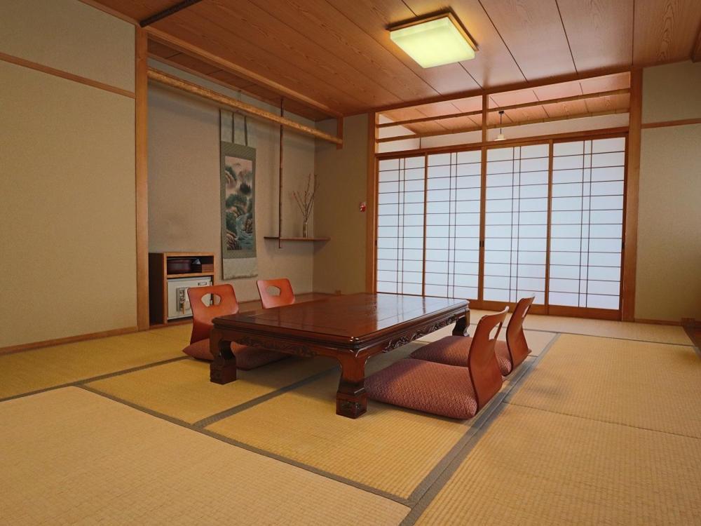 Ryokan Hikarinoie Yufu Exterior photo
