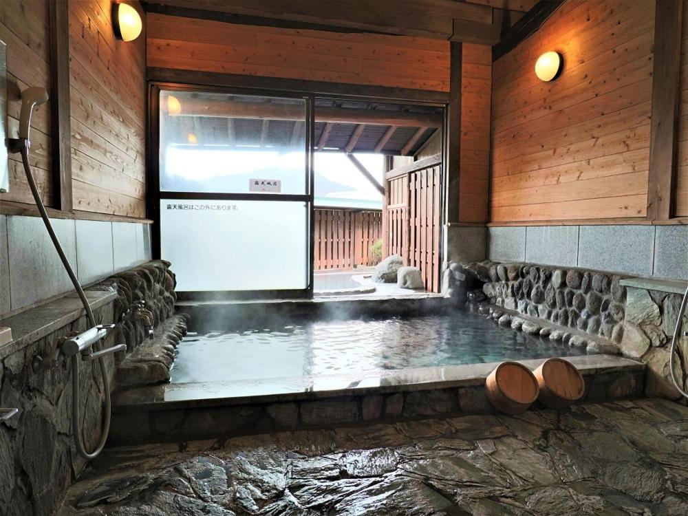 Ryokan Hikarinoie Yufu Exterior photo